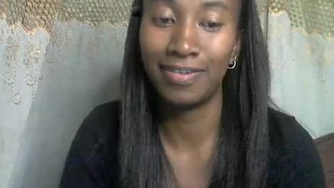 Snapshot of minouch211907 chatting on 06/07/26, 05:16 minouch211907 online show from 06/07/26, 05:16