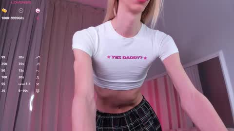 Lianna online show from 03/18/26, 07:22