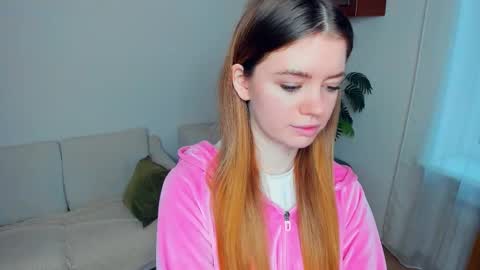 Linda online show from 11/29/25, 07:11