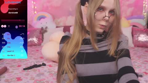 Vikki online show from 12/03/24, 04:47