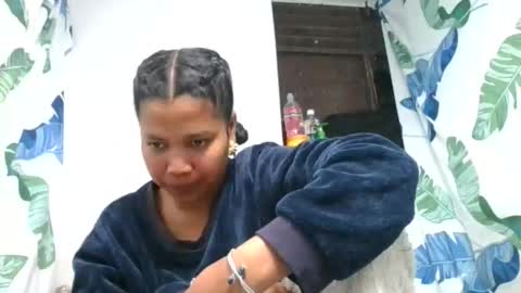 Snapshot of miora620846 chatting on 05/15/26, 07:48 miora620846 online show from 05/15/26, 07:48