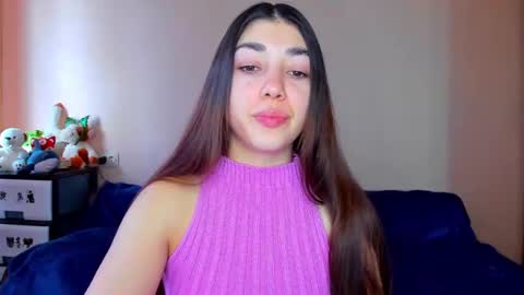 Snapshot of mira_bloempje chatting on 02/22/25, 06:39 Mira online show from 02/22/25, 06:39