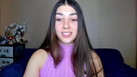 Snapshot of mira_bloempje chatting on 03/05/25, 06:01 Mira online show from 03/05/25, 06:01