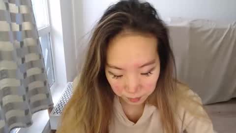 mira_g online show from 02/05/26, 08:52