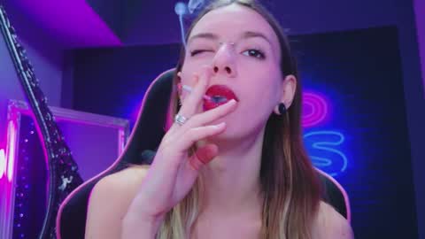 mira_lynxx online show from 02/06/26, 05:34