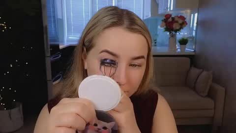 Mira online show from 03/31/26, 02:02