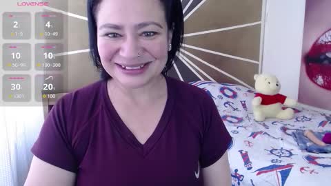 Vicky online show from 10/24/25, 02:57