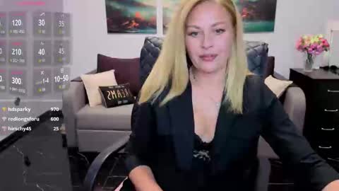 Mira online show from 06/03/26, 02:33