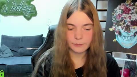 miraa_bloom online show from 03/19/26, 06:12