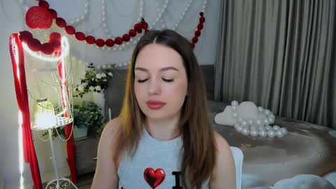 Emma online show from 05/05/26, 07:44