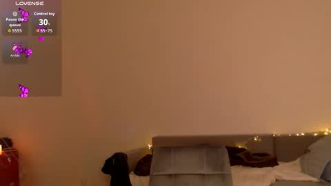 Meera online show from 02/06/26, 07:39