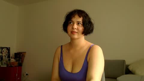 Meera online show from 06/08/26, 06:14