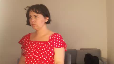 Meera online show from 06/14/26, 11:01