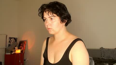 Meera online show from 07/05/26, 09:38