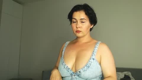 Meera online show from 07/11/26, 10:18
