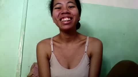 Snapshot of mirah881 chatting on 05/11/26, 06:52 mirah881 online show from 05/11/26, 06:52