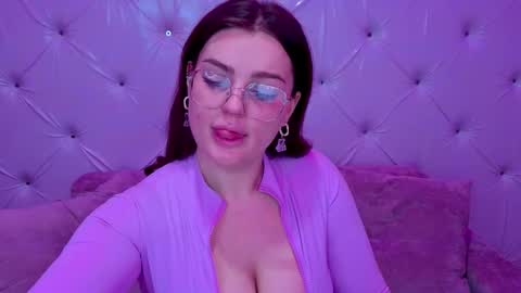 Milky online show from 02/03/26, 01:37