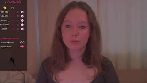 Kira online show from 11/25/25, 11:43