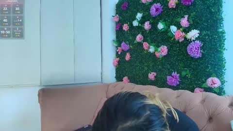 Miranda online show from 11/06/25, 12:28