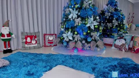 Snapshot of mirandacollins_ chatting on 12/09/24, 01:40 Miranda online show from 12/09/24, 01:40