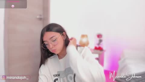 Miranda online show from 10/02/25, 03:30