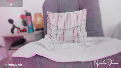 Miranda online show from 02/26/26, 02:05