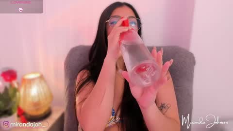 Snapshot of mirandajohnson_ chatting on 05/14/26, 12:12 Miranda online show from 05/14/26, 12:12