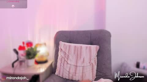 Snapshot of mirandajohnson_ chatting on 05/16/26, 01:02 Miranda online show from 05/16/26, 01:02