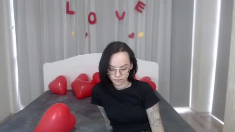 Mira online show from 02/14/25, 01:40