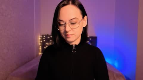 MiraSkyy online show from 01/11/26, 10:04