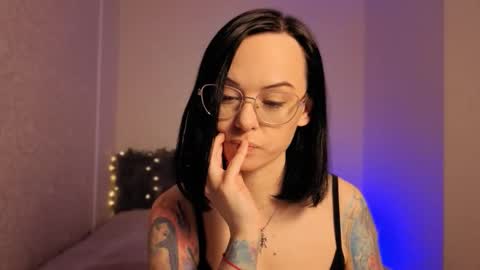 MiraSkyy online show from 03/24/26, 02:00