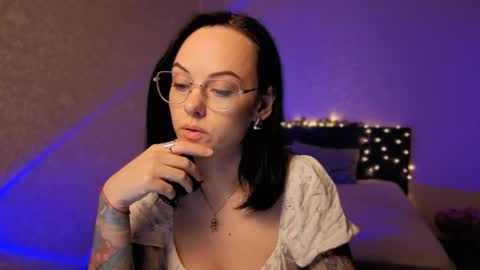 Snapshot of miraskyy chatting on 06/05/26, 06:35 MiraSkyy online show from 06/05/26, 06:35