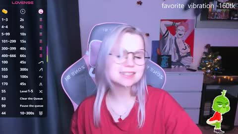 Kira online show from 01/05/26, 10:35