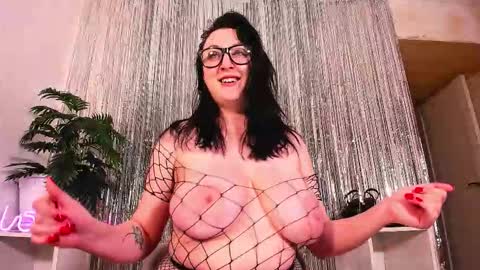 Mira online show from 02/25/26, 10:25