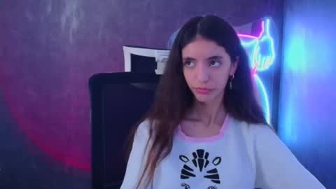 Snapshot of miri_miss chatting on 01/24/25, 01:57 Miri online show from 01/24/25, 01:57