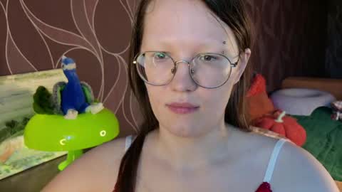 Snapshot of miriamor chatting on 05/22/26, 07:37 Mira online show from 05/22/26, 07:37