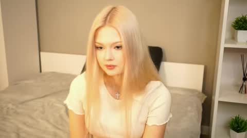 Elsa online show from 10/18/25, 10:10