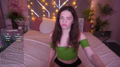 Snapshot of miriellenymph chatting on 03/03/26, 02:23 Mira online show from 03/03/26, 02:23