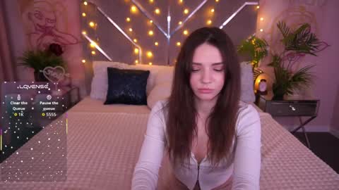 Mira online show from 04/06/26, 12:28