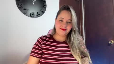 Snapshot of mirilinda chatting on 03/10/25, 03:23 mirilinda online show from 03/10/25, 03:23