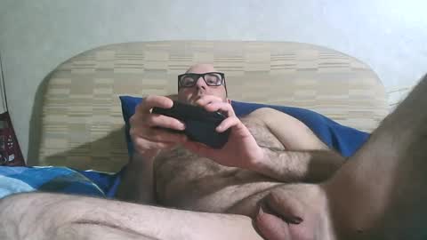 Snapshot of mirko245 chatting on 03/04/25, 12:18 mirko245 online show from 03/04/25, 12:18