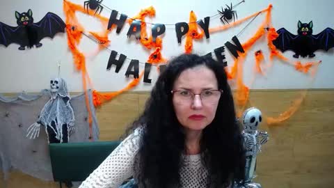 Miroslava Happi online show from 11/02/25, 08:28