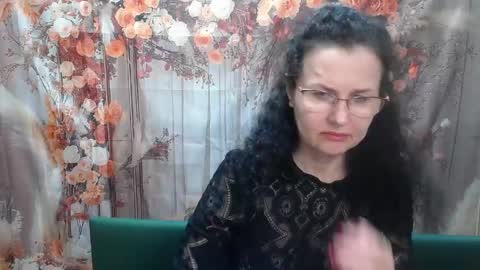 Snapshot of miroslava_happi chatting on 05/14/26, 07:15 Miroslava Happi online show from 05/14/26, 07:15