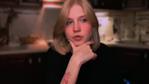 Mira online show from 11/09/25, 08:51