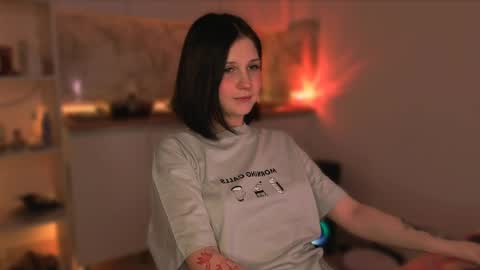 Mira online show from 05/20/26, 01:01