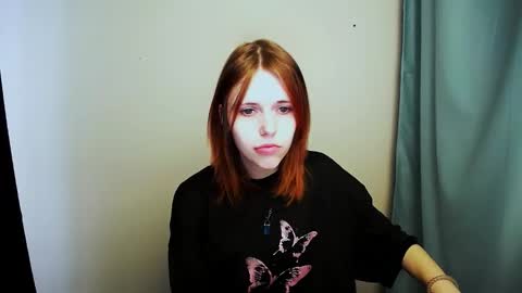 misaki_chan_ online show from 02/14/26, 07:49