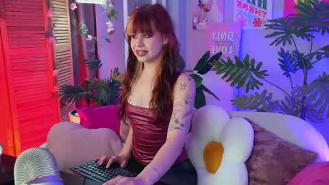 Snapshot of misapage chatting on 09/11/25, 02:33 Misa online show from 09/11/25, 02:33