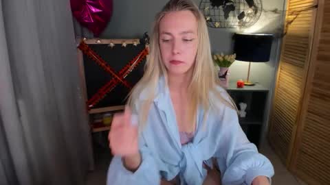 mishapallmer online show from 10/21/25, 02:01