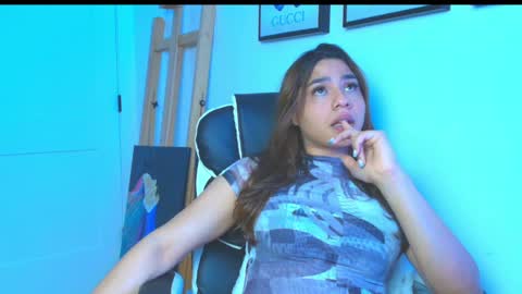 instagram   mishell hadid online show from 04/05/26, 06:43