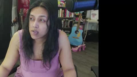 Snapshot of miskatfox chatting on 01/15/26, 04:50 miskatfox online show from 01/15/26, 04:50
